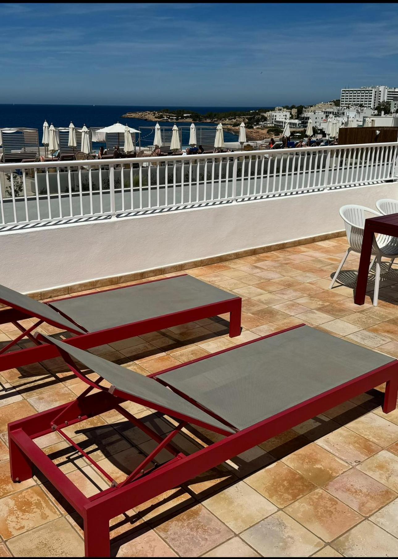 Aparthotel Boutique Poniente Playa Сан-Антоніо Екстер'єр фото